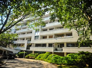 630 Roselawn Ave #608, Toronto, ON M5N 1K8