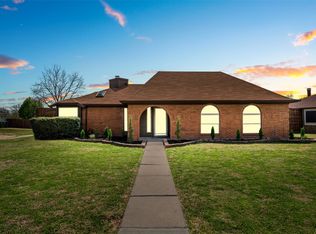 1622 Winter Park Ln, Lewisville, TX 75077