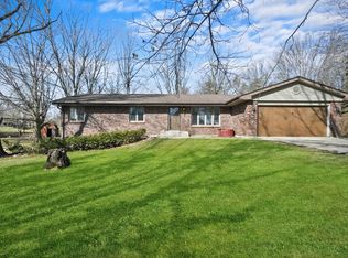 12238 Squirrel Tree Ct, Belvidere, IL 61008