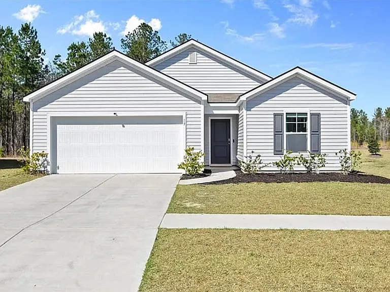 19 Spicebush Cir — Photo 1