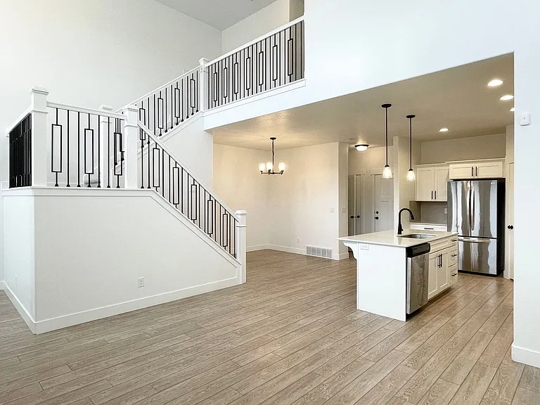 13983 S Middle Ridge Ln — Photo 8
