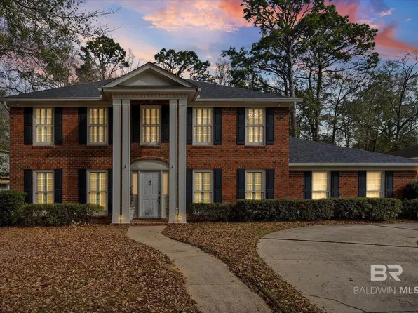 1517 Ridgeland Rd E, Mobile, AL 36695