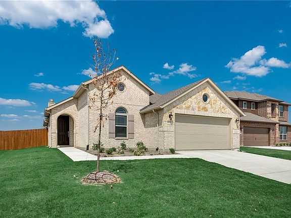 3rd image of 4011 Park Ln