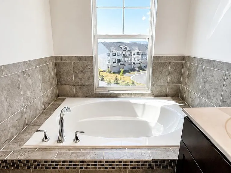 5845 Bella Marie Way — Photo 44