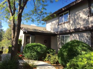 1170 Pine St APT B, Hamilton, MT 59840