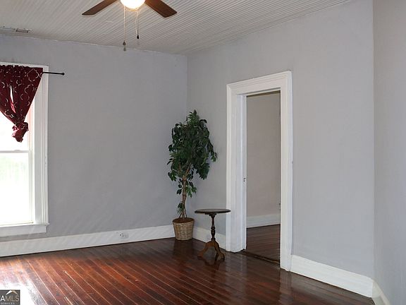 2nd image of 88 S Railroad Ave