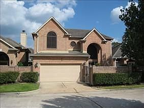 1st image of 6806 Oakwood Grv