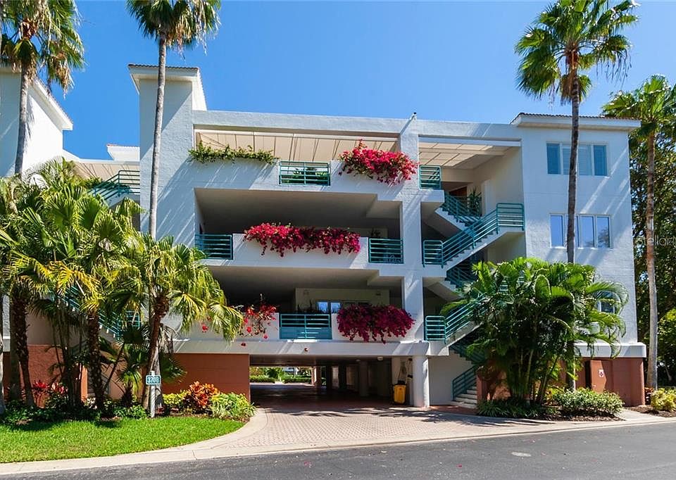 1st image of 370 Gulf Of Mexico Dr APT 426