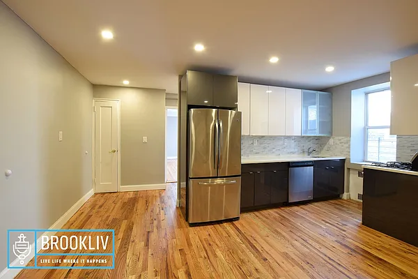 Rented by null | media 6