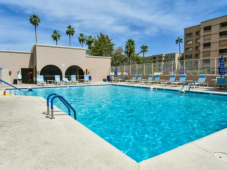 7950 E Camelback Rd #203 — Photo 14