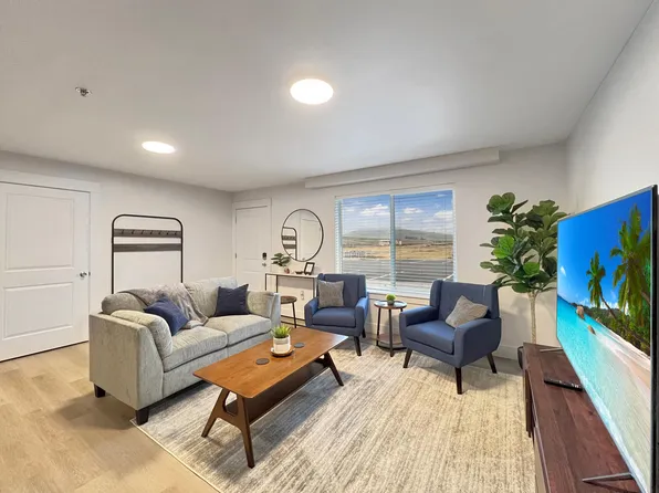 Red Mountain Apartments
