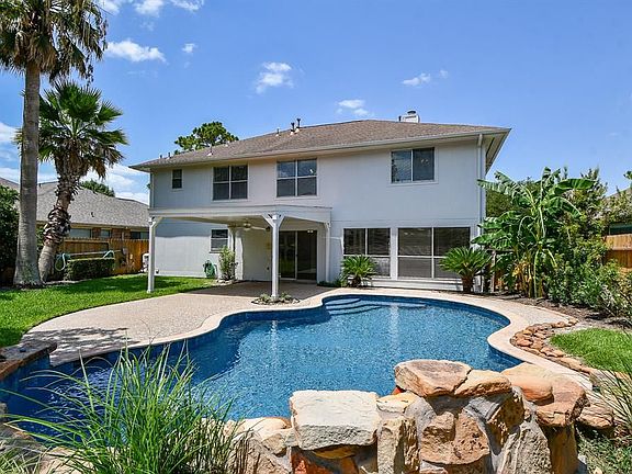 2nd image of 22510 Holly Lake Dr