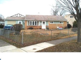 1100 Karen Ave, Croydon, PA
