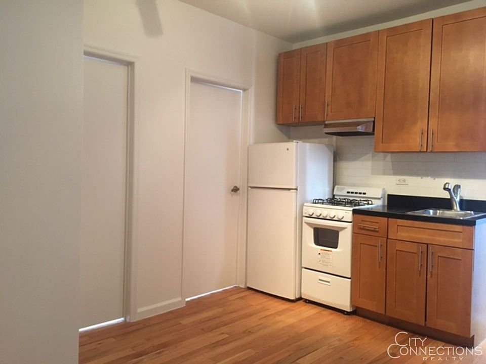 1st image of 260 6th Ave APT 9