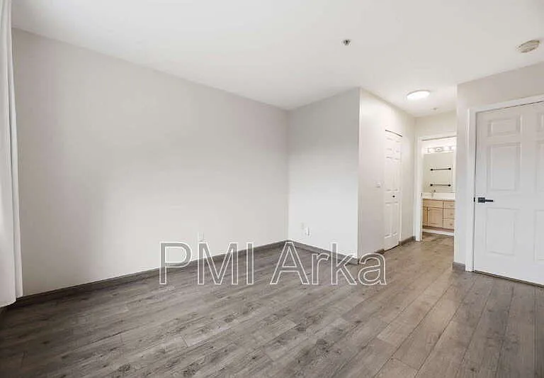 15340 Macadam Rd S #B206 — Photo 22