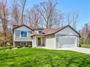 15185 152nd Ave, Grand Haven, MI 49417