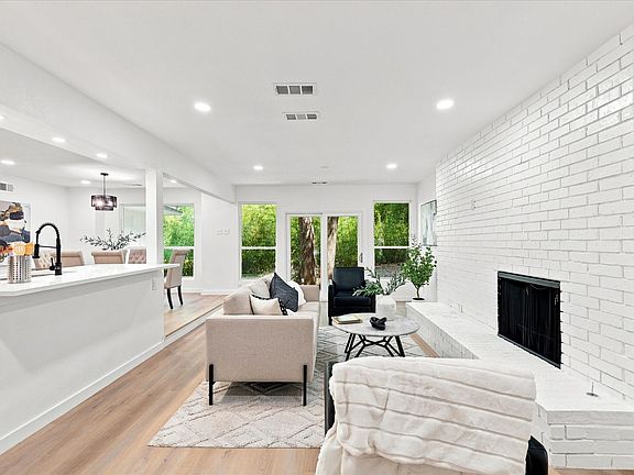 5th image of 2631 Deep Hill Cir