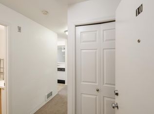 1038 NE 125th St APT 2, Seattle, WA 98125