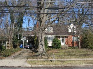 2412 Londonderry Rd, Alexandria, VA 22308