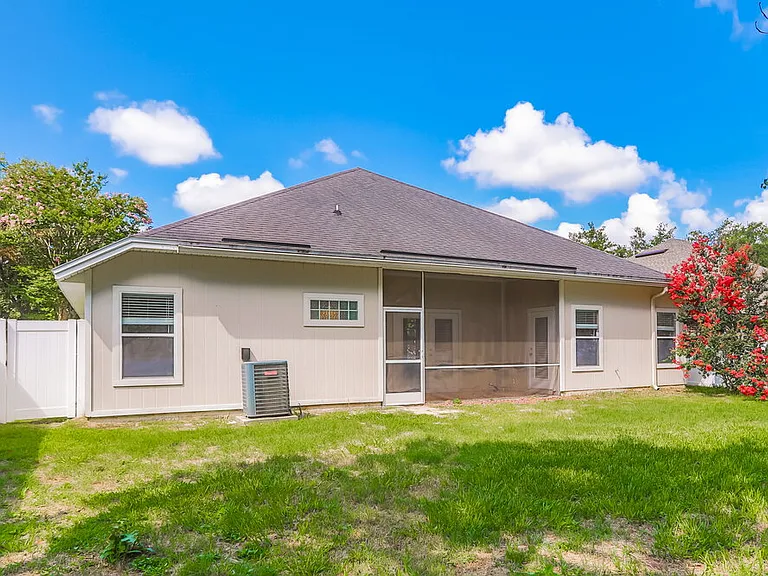3146 Wandering Oaks Dr — Photo 15