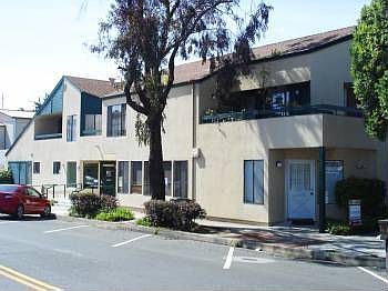 2nd image of 585 Kelly Ave