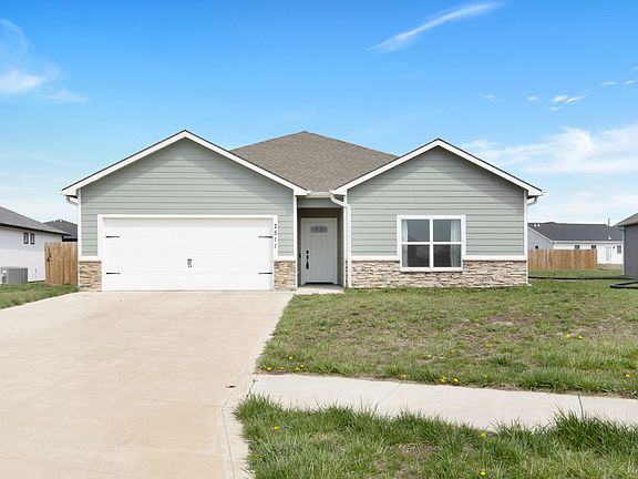2nd image of 2511 Pintail Cir
