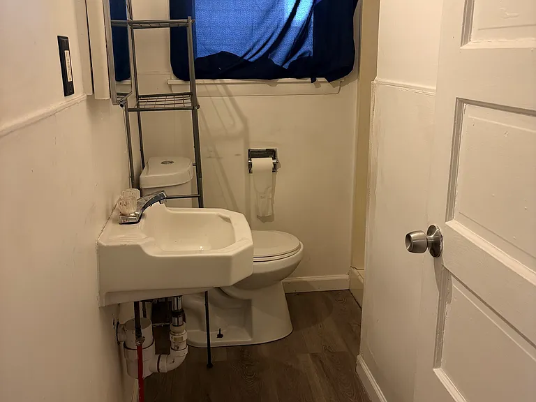 343 Pine St #3 — Photo 4