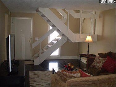 2nd image of 257 Deepwood Dr