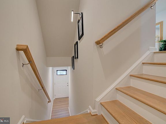 3rd image of 185 Regester Chapel Rd