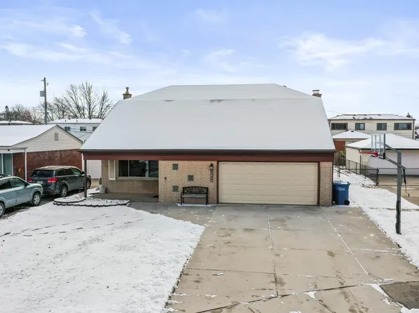 13624 Penrose Ct, Warren, MI 48088