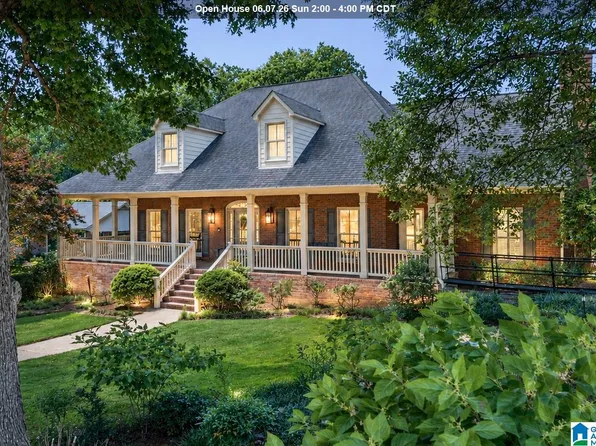 1741 Indian Creek Dr, Vestavia, AL 35243