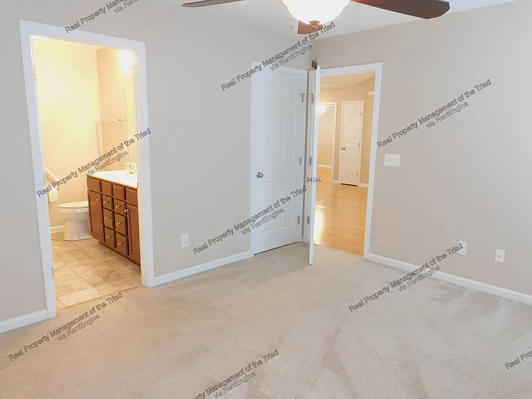 5012 Philly Ln — Photo 9