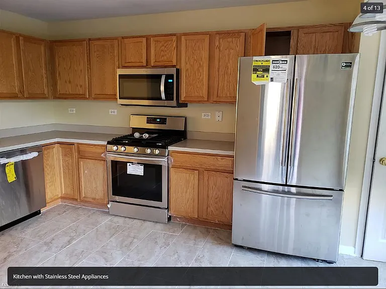 568 Conservatory Ln #568 — Photo 9