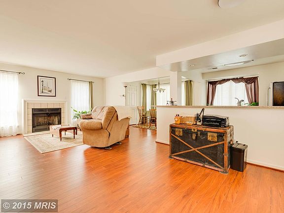 3rd image of 4501C Hazeltine Ct APT C
