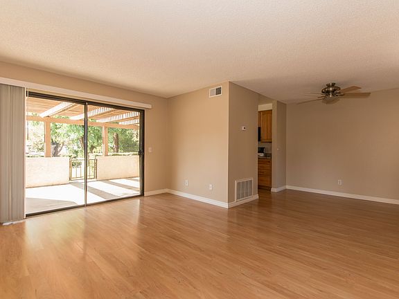 3rd image of 776 Lancaster Dr