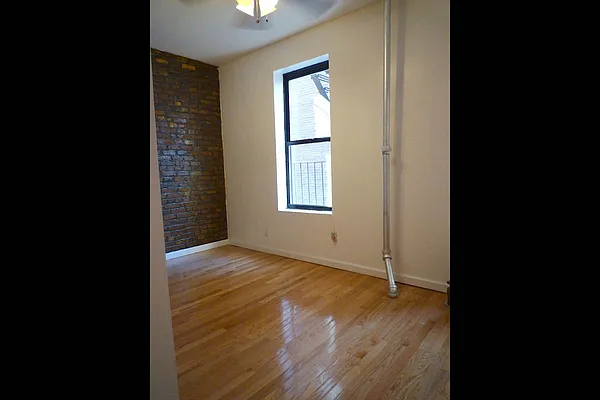 Rented by Authentic Realty | media 33