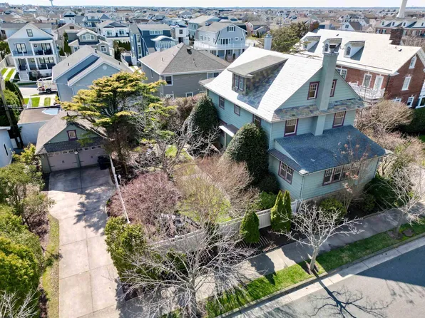 2 S Union Ave, Margate City, NJ 08402