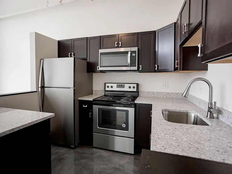 Garfield Lofts — Photo 17