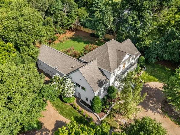 1115 Wilson Pike, Brentwood, TN 37027