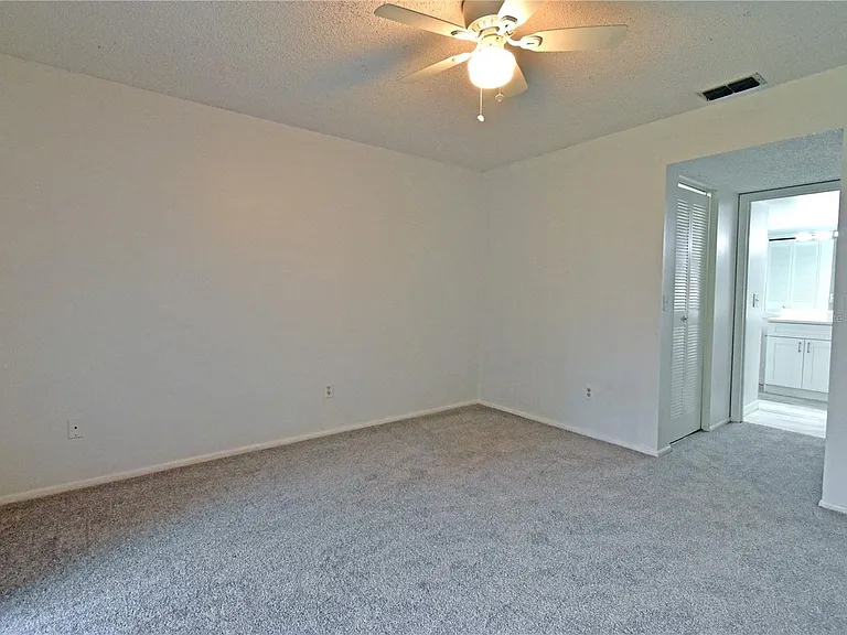 4207 Winding Moss Trl #208 — Photo 13