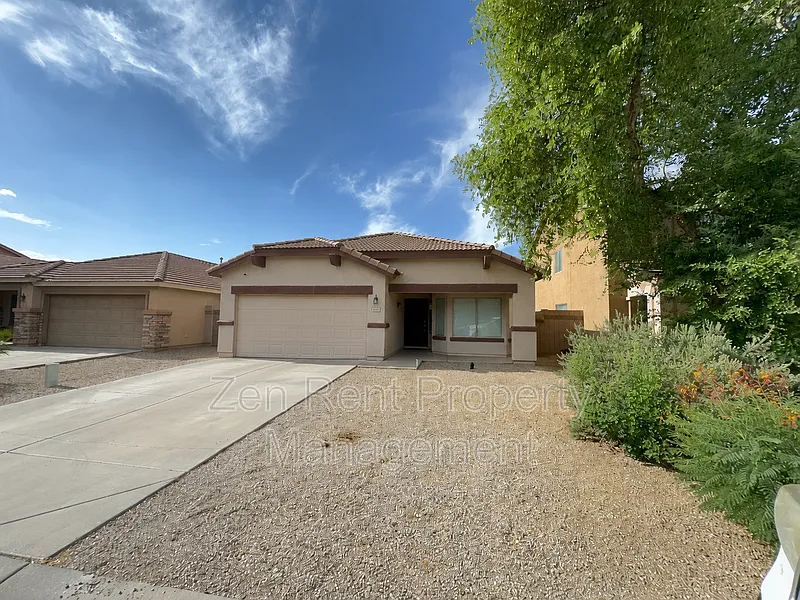 3 bed, 2.0 bath, 1549 sqft, $1,775 — Photo 1