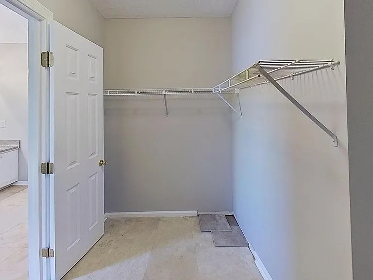 1219 Partridge Ln — Photo 15