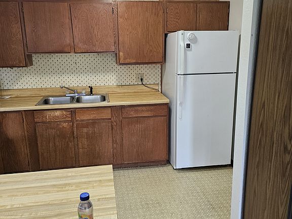 2nd image of 640 5th Ave #7