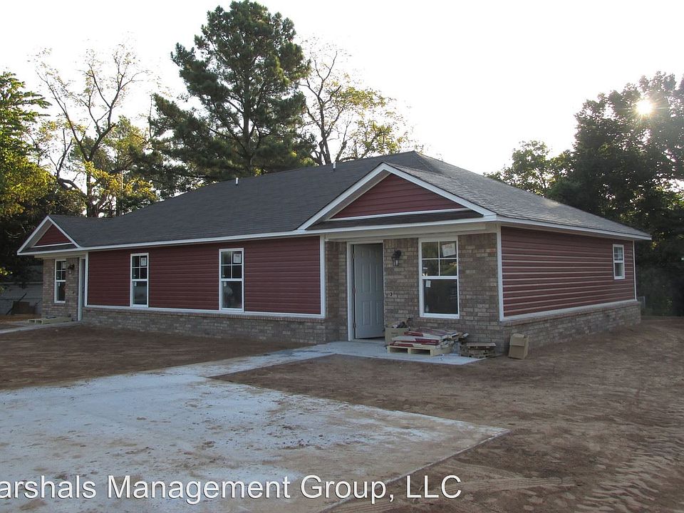 1st image of 822 N 24th St