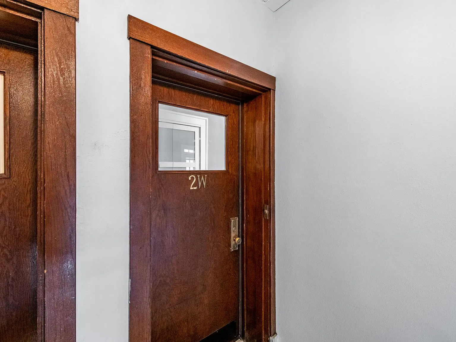 3 bed, 1328 sqft, $4,195 — Photo 4