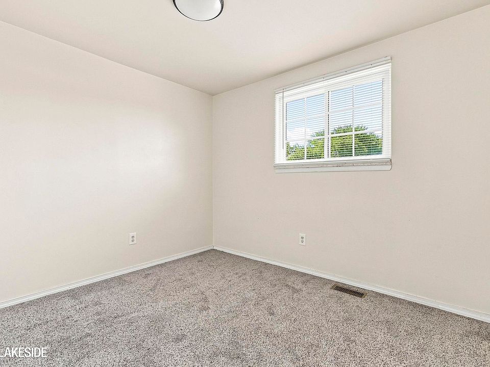 36855 Kyro Ct, photo 29