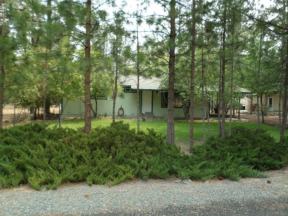 1st image of 17220 Douglas Ct