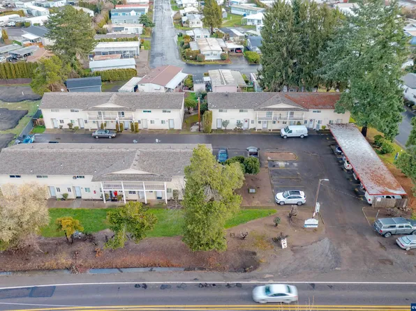 2728 Lancaster Dr SE, Salem, OR 97317