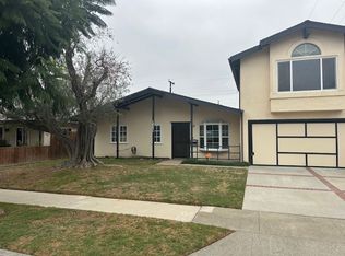 10231 Halawa Dr, Huntington Beach, CA 92646