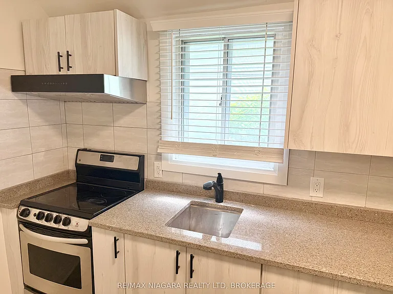 4674 Zimmerman Ave #3 — Photo 9